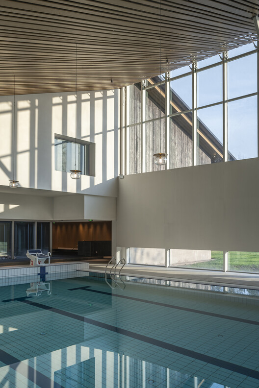 Бассейн Xiangfen Xingyuan / Ателье KAI Architects - Фотография интерьера, кухня, окна
