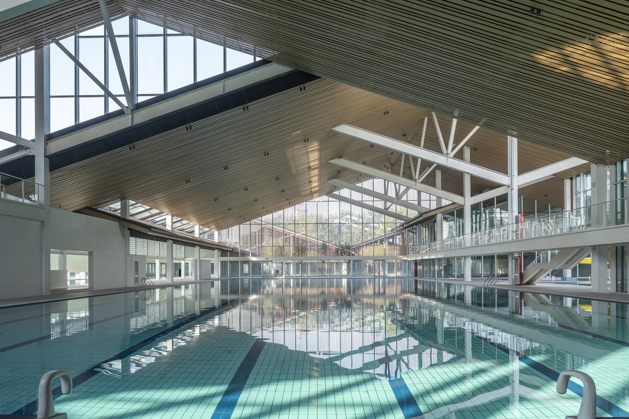 Бассейн Сянфэнь Синъюань / Ателье KAI Architects