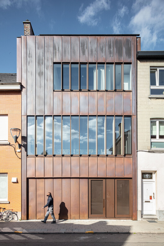 BV House / Bruno Vanbesien - Фотография экстерьера, окна, фасад