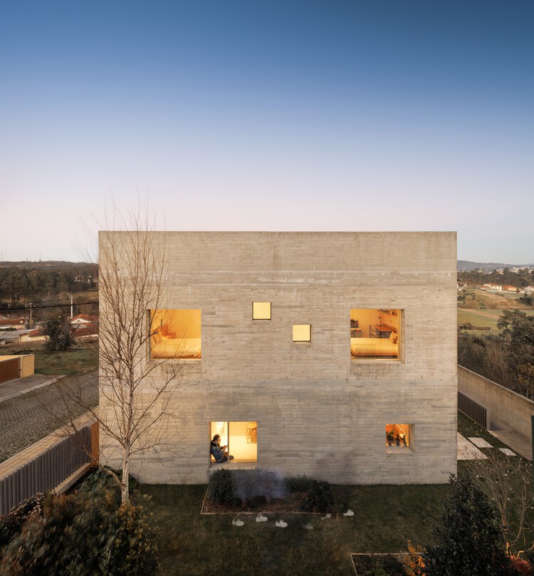 SV House / Spaceworkers - Экстерьерная фотография, Окна