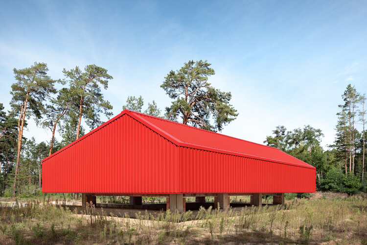 Бункерный комплекс в Бранденбурге / Maedebach & Redeleit Architekten — фотография экстерьера