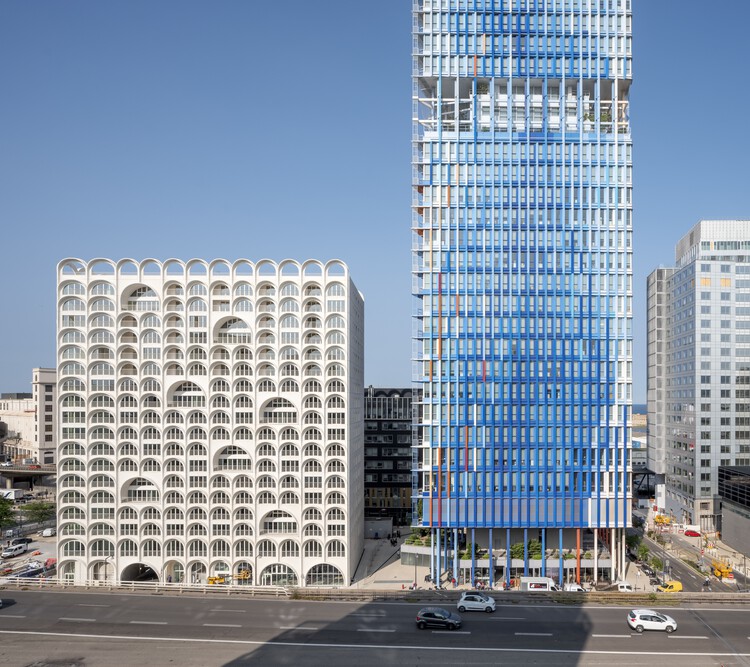 La Porte Bleue / PietriArchitectes - Фотография экстерьера, фасада, городского пейзажа