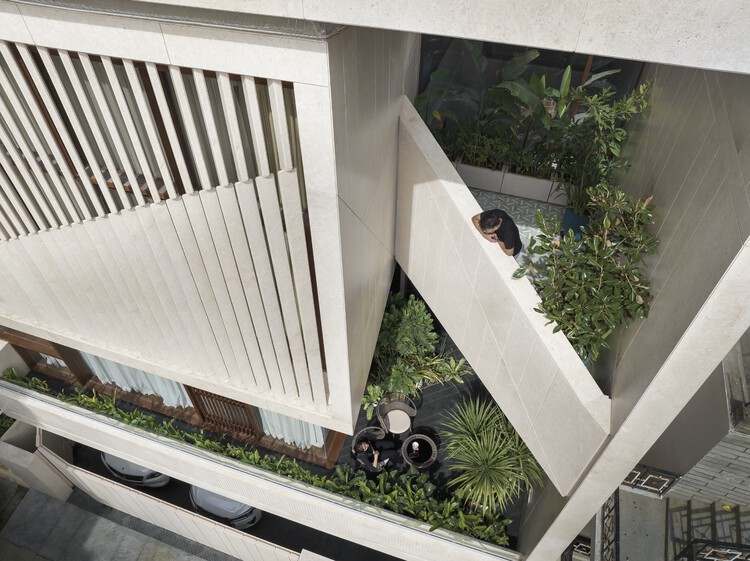 Wedge Villa / Cadence - Фотография интерьера, перила