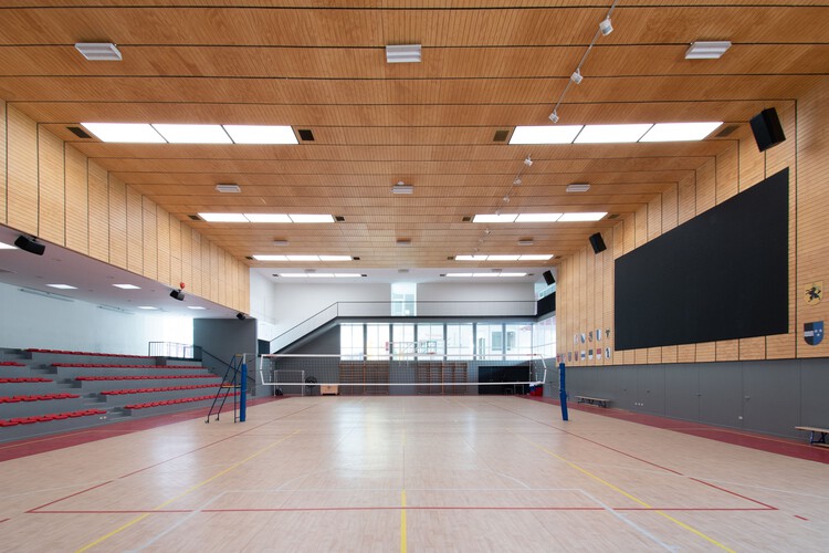Colegio Suizo Gymnasium / Lambiasi + Westenunk Arquitectos + Eliash Arquitectos + Марсела Шмаук - Фотография интерьера, кухни