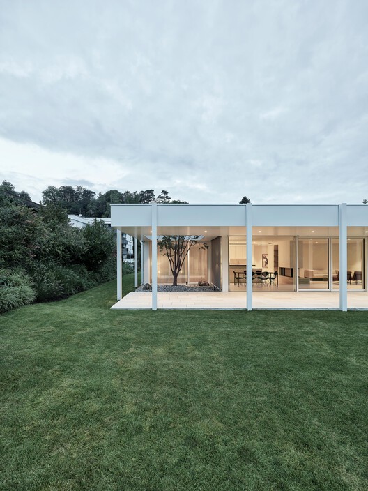 Вилла Альтегг / Urben Seyboth Architekten - Фотография экстерьера, окна
