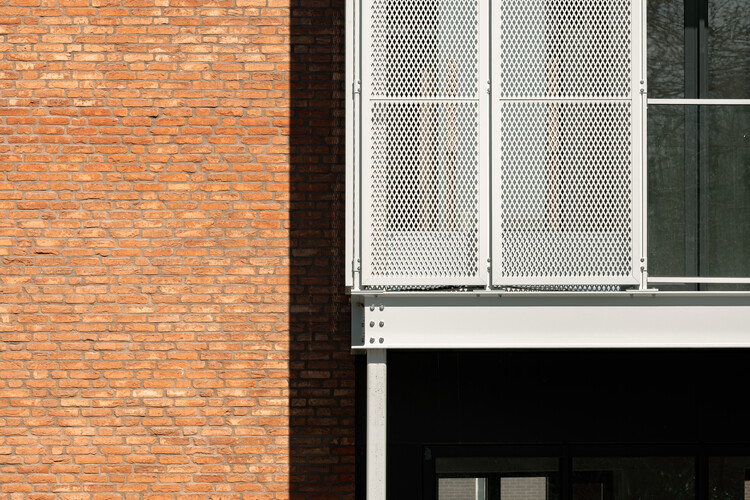 Cosun 1/ Suikerunie Apartments / EVA Architecten - Кирпич, Фасад, Окна