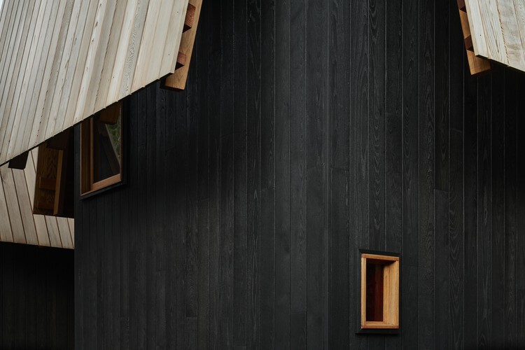 Ember House / MRTN Architects — Фотография интерьера, фасада