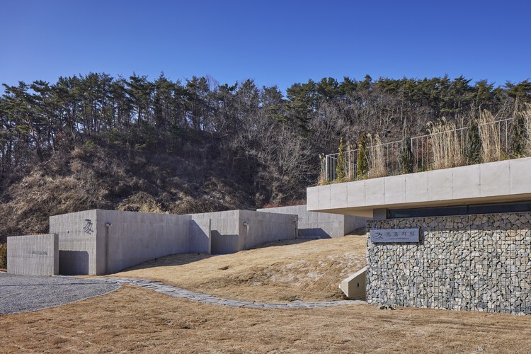 Jijungsewon Stay / HBArchitects — Экстерьерная фотография