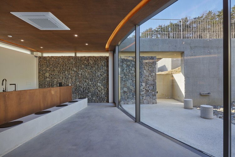 Jijungsewon Stay / HBArchitects — Фотография интерьера, балка