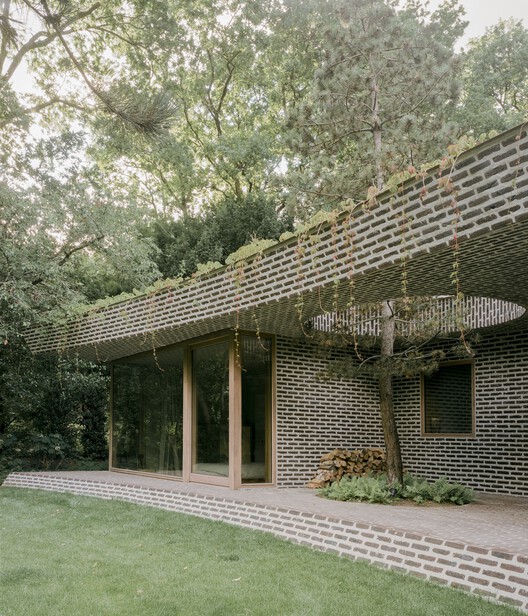 BD House / Space Encounters + Studio Vincent Architecture — Экстерьерная фотография