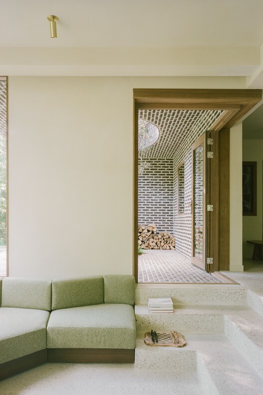 BD House / Space Encounters + Studio Vincent Architecture — Фотография интерьера, окна