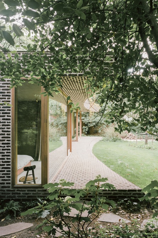 BD House / Space Encounters + Studio Vincent Architecture - Экстерьерная фотография, сад