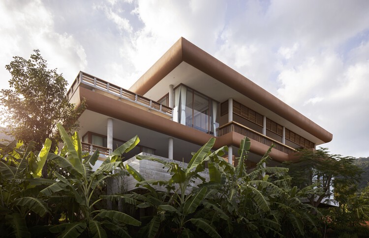 Дом Дамнак Сория / Re: Edge Architecture — Фотография экстерьера, фасад