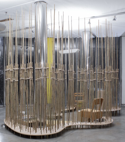 Атомизация установки бесплатного плана / Alsar Atelier - Экстерьерная фотография