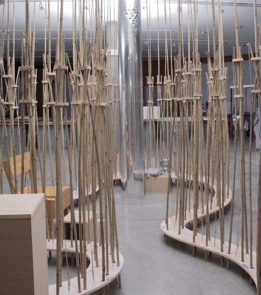 Атомизация установки бесплатного плана / Alsar Atelier - Фотография интерьера