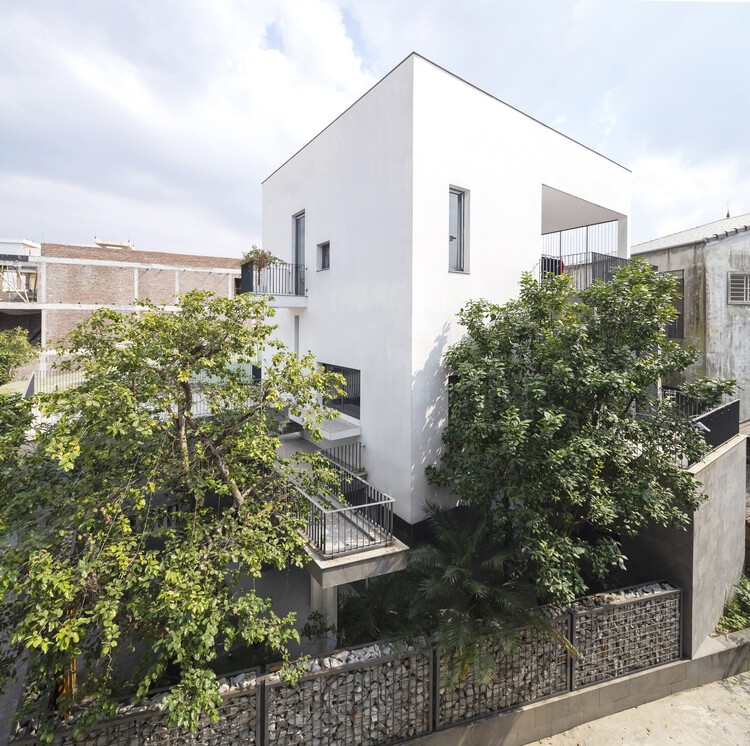HT House / 007studio - Фотография экстерьера, окна