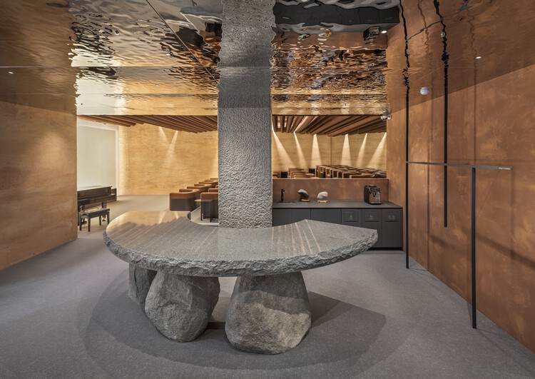 HongT Lounge / ЧЕРТЕЖНЫЕ РАБОТЫ - Фотография интерьера, балка, колонна