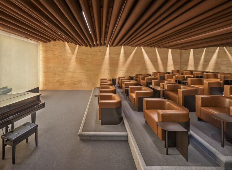 HongT Lounge / ЧЕРТЕЖНЫЕ РАБОТЫ - Фотография интерьера, гостиная, стол, стул