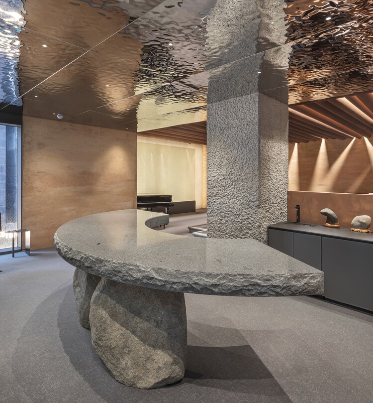 HongT Lounge / ЧЕРТЕЖНЫЕ РАБОТЫ - Фотография интерьера, Ванная комната, Колонна, Балка