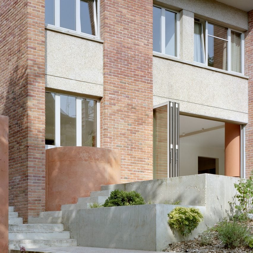 Внешний вид дома во Франции от Atelier Delalande Tabourin
