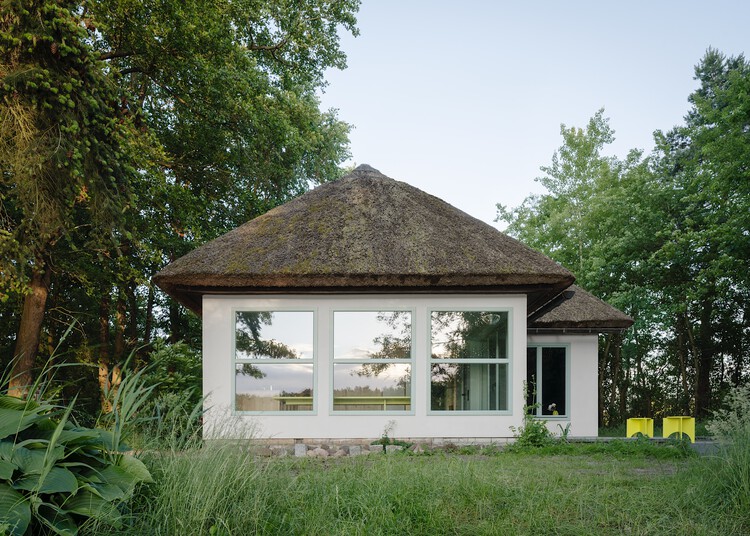 Дом отдыха Dr. Funk / Kessler Plescher Architekten - Фотография экстерьера, окна