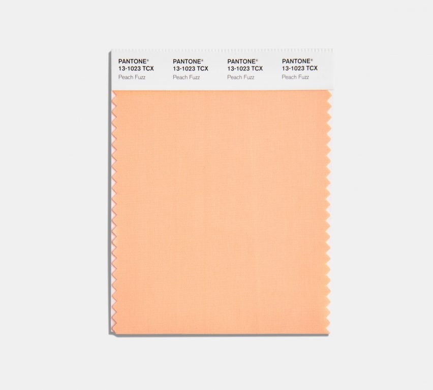 Образец цвета Peach Fuzz