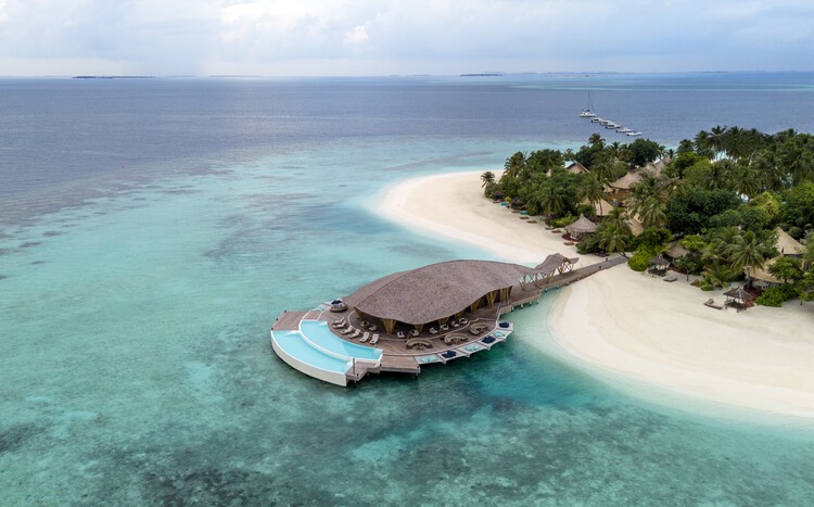 Ресторан Overwater Bamboo / Ателье Nomadic - Экстерьерная фотография, побережье