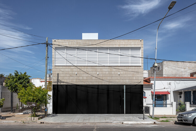 Vivienda DISA / Томас Мельникович - Экстерьерная фотография, фасад