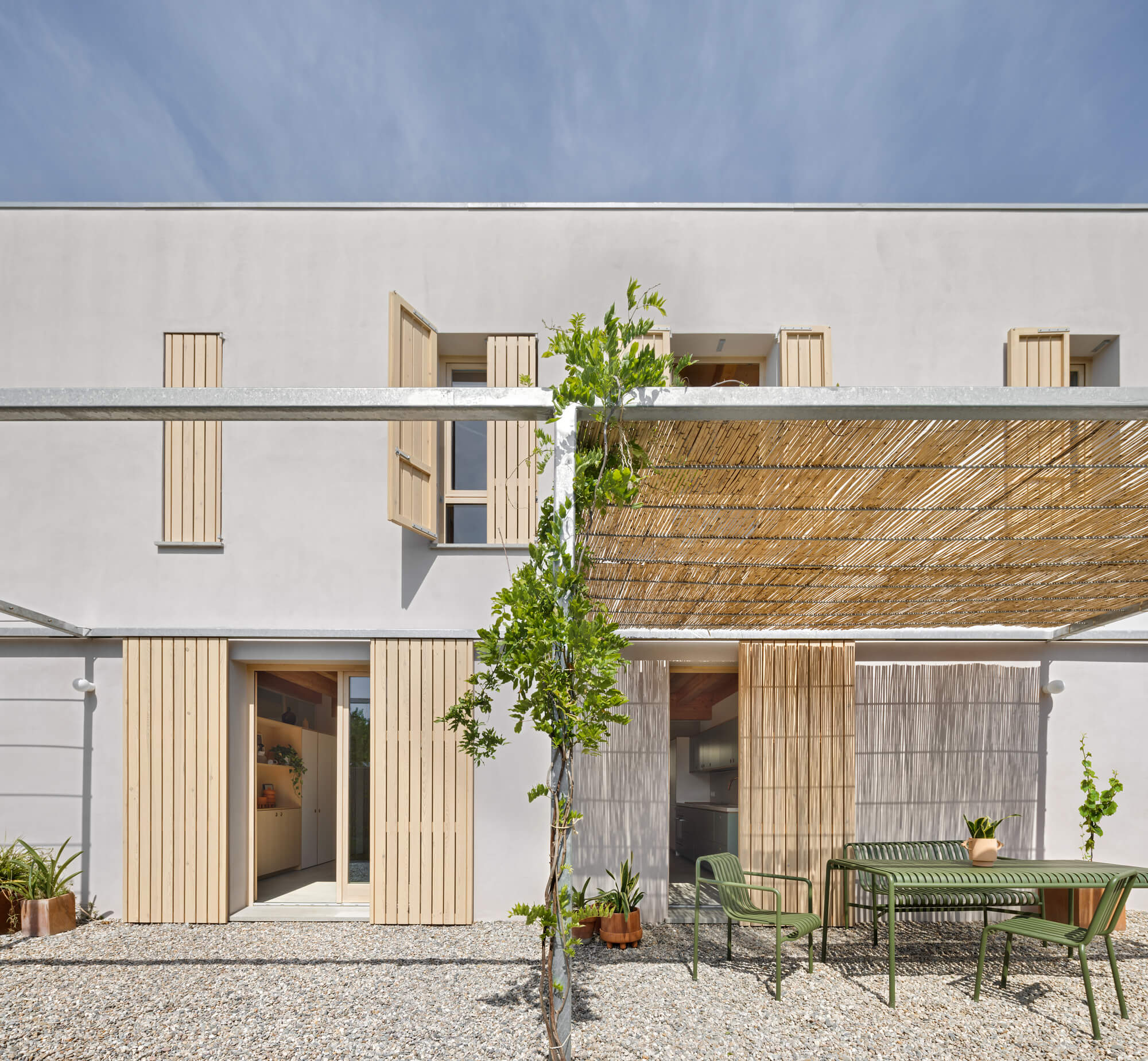 Дом Оратге / Kokudev Padilla Arquitectura