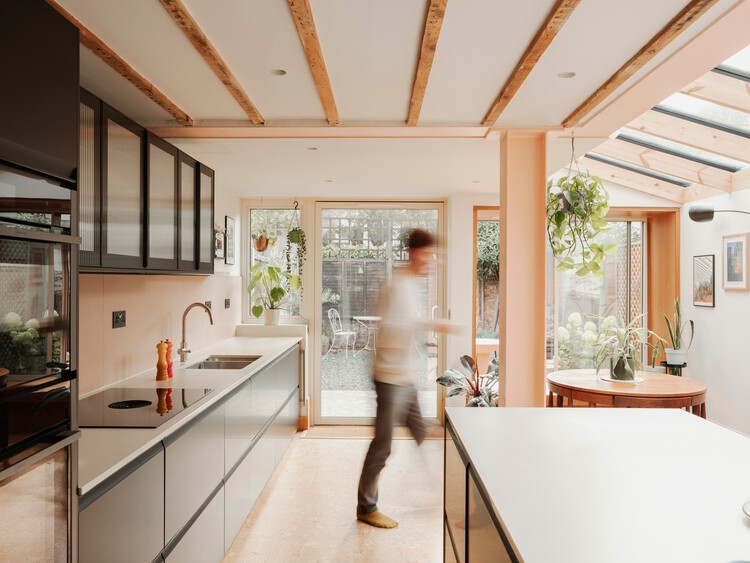 Forest Gate House / LSD Architects — изображение 4 из 22