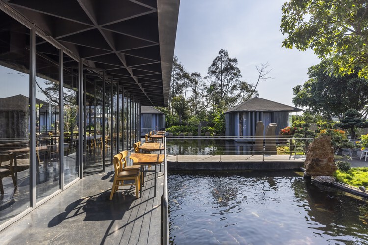 La Do Coffee / SPNG Architects — Фотография экстерьера