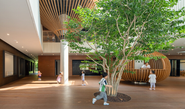 Cheer Kindergarten / HIBINOSEKKEI + Youji no Shiro - Фотография интерьера