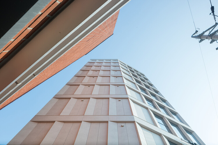 A-Building / LIFE Architects - Интерьерная фотография, стекло