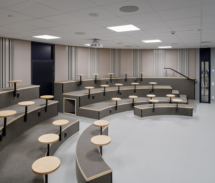 Lundbyskolan / D Office arkitekter - Фотография интерьера, стул