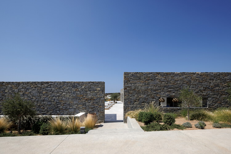 Yarn Residence / REACT ARCHITECTS - Фотография экстерьера, Бетон