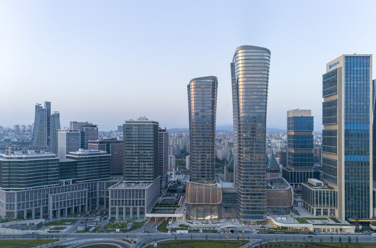 Штаб-квартира банка Зираат / KPF - фотография экстерьера, городской пейзаж