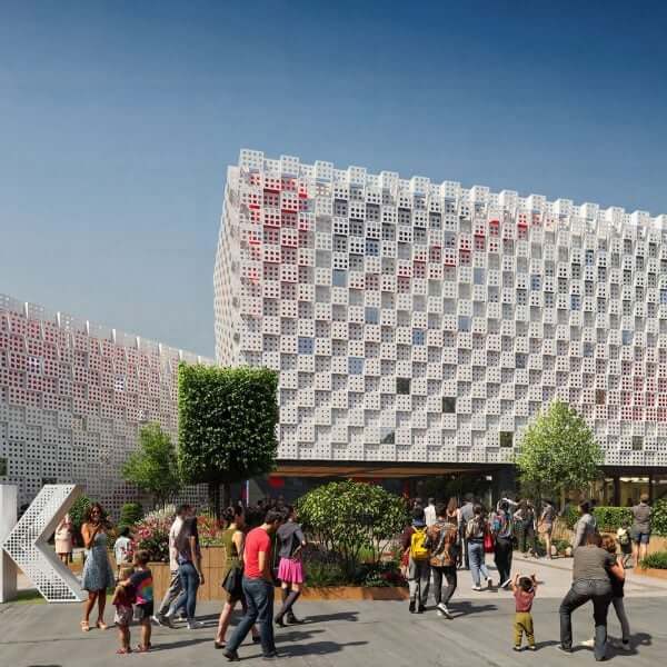Woo Architects обновляет дизайн павильона Великобритании на выставке Osaka Expo 2025
