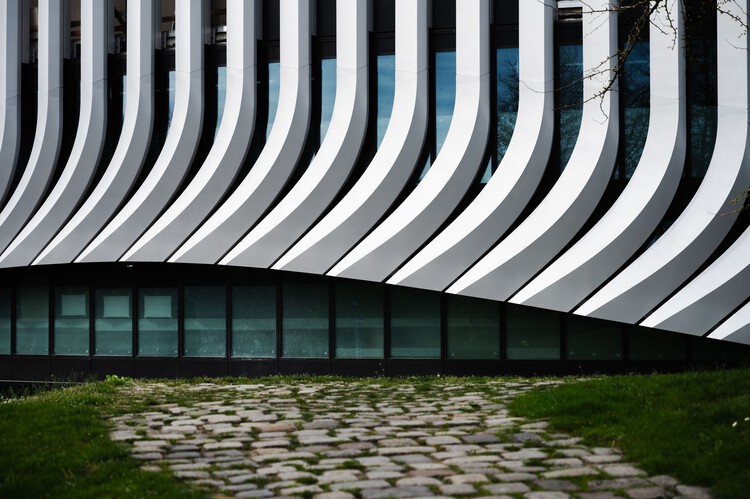 Спортарена Олимпиапарк Мюнхен SAP Garden / 3XN — изображение 4 из 40