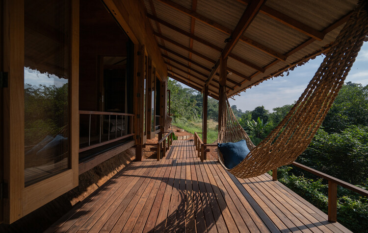 Oyea House / Yangnar Studio — изображение 2 из 21