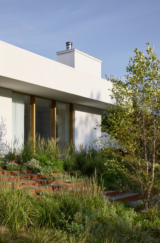 Sutton House / Pelletier De Fontenay - Экстерьерная фотография, сад