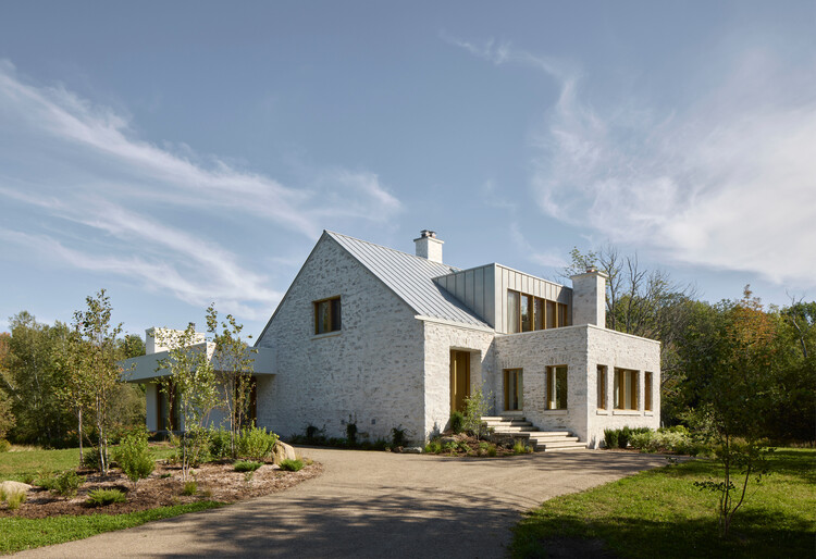 Sutton House / Pelletier De Fontenay - Фотография экстерьера