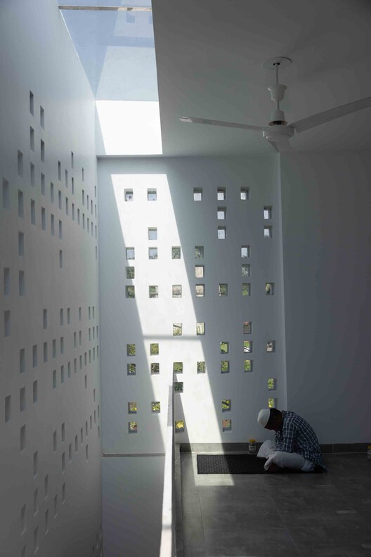Мечеть района Куштия / Ахсан Хабиб + Chinton Architects - Фотография интерьера