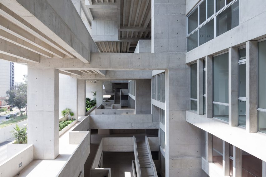 Кампус UTEC в Лиме от Grafton Architects