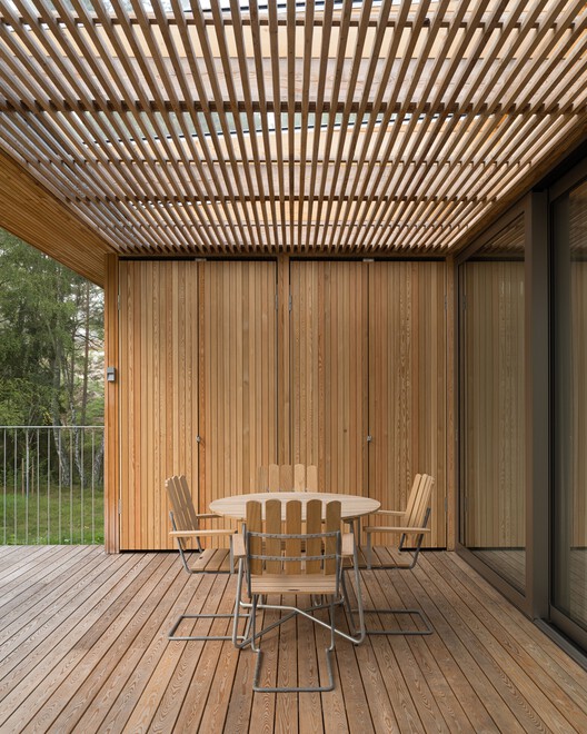 Yngsjö Retreat House / Johan Sundberg arkitektur - Фотография интерьера, дерево, палуба