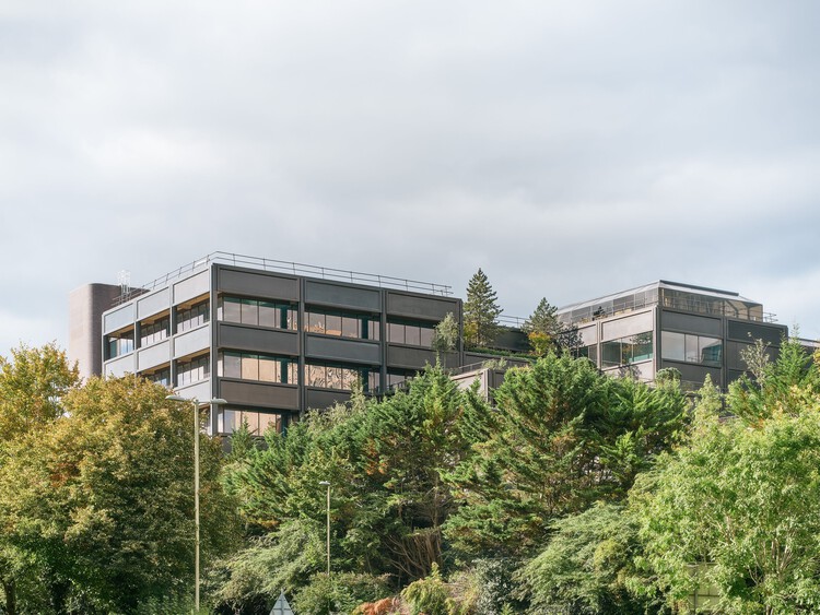 Офисы и реставрация садов Plant Basingstoke / Studio Knight Stokoe + Twelve Architects + Grant Associates + Feilden Clegg Bradley Studio — фотография экстерьера