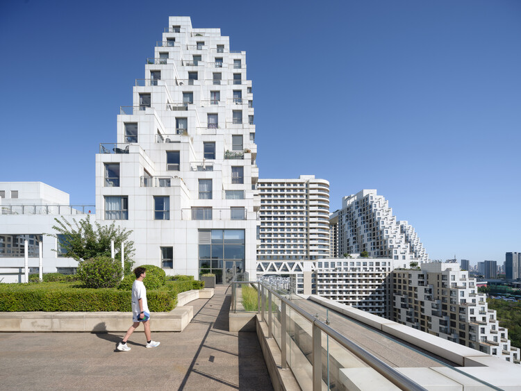 Habitat Qinhuangdao Phase II / Safdie Architects — фотография экстерьера, фасад