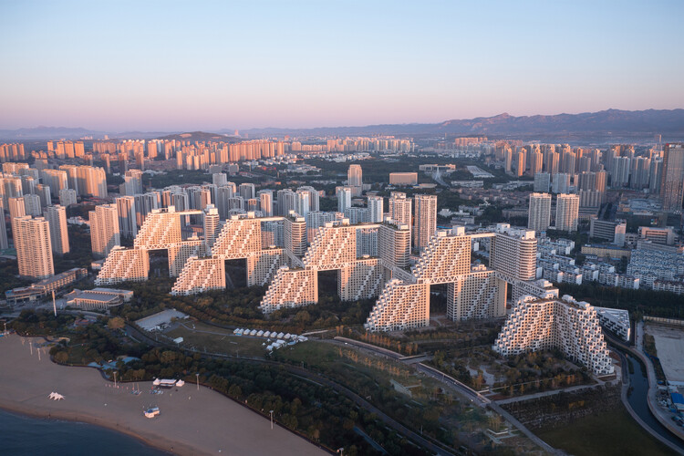 Habitat Qinhuangdao Phase II / Safdie Architects — изображение 19 из 22