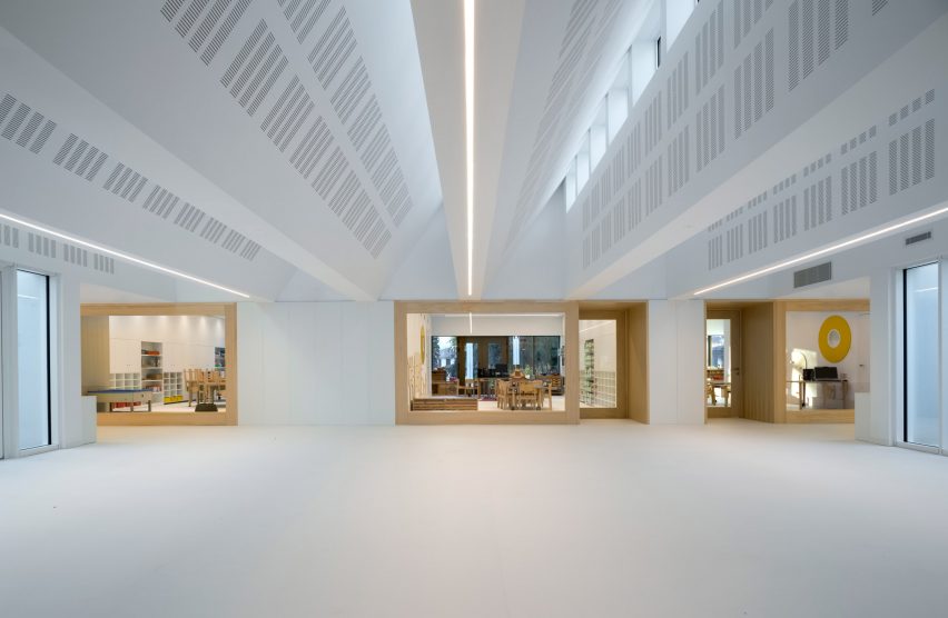Атриум питомника Ноева ковчега от C+S Architects