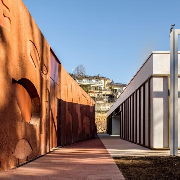 Животные Энцо Мари украшают итальянскую детскую от C+S Architects