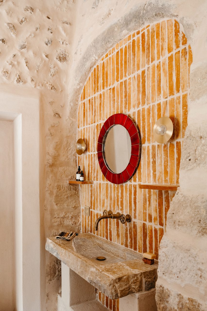 Menorca Farmhouse Conversion, Estancia San Hosé, Atelier du Pont и Aru Arquitectura